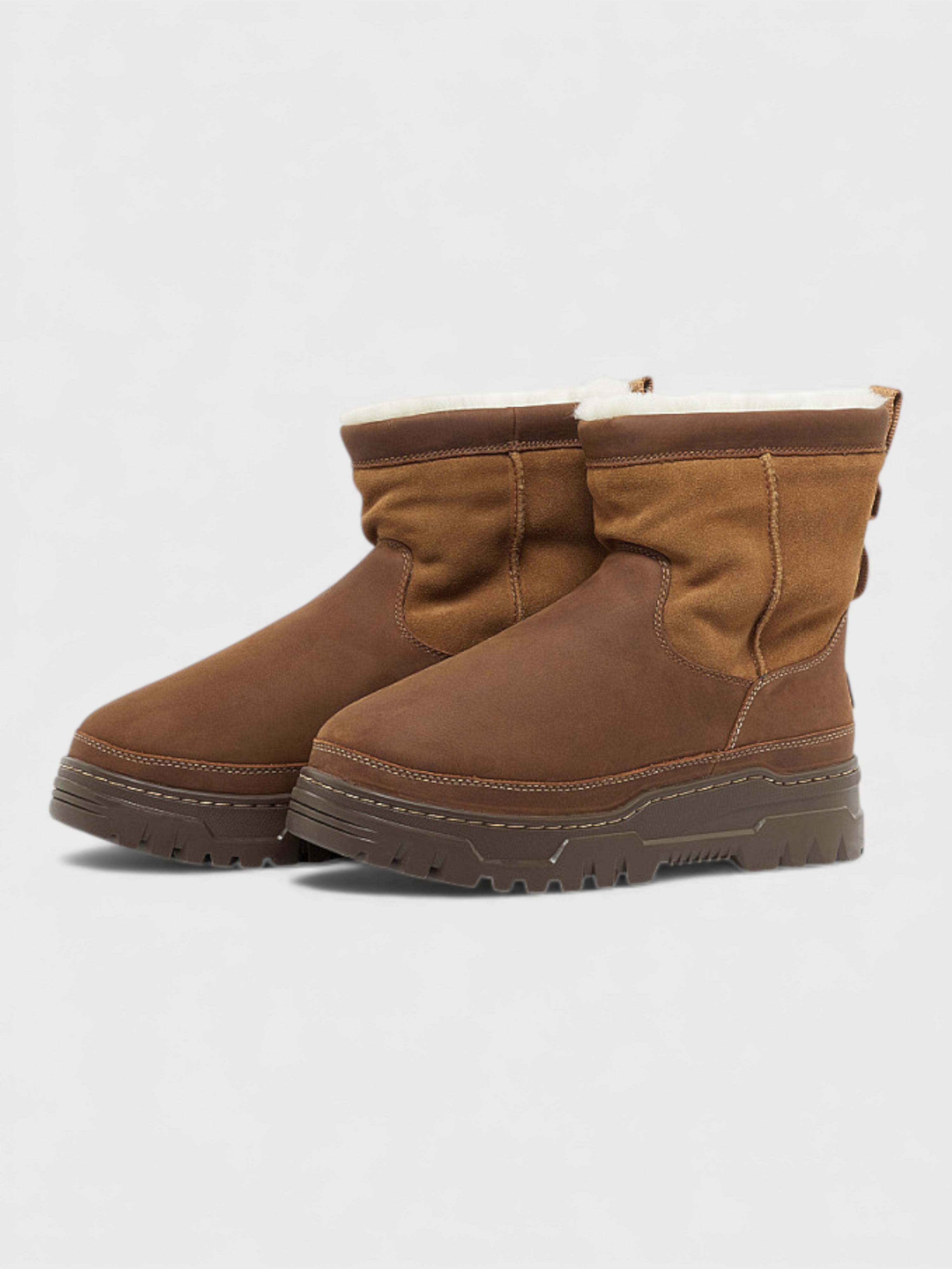 UGG Heritage Pull-On Trail Gazer Boot