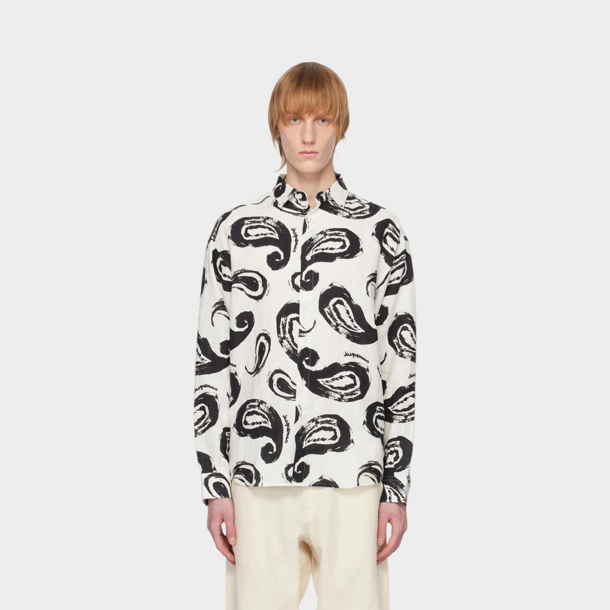 Supplied Fashion La Chemise Simon jacquard shirt in white and black with a bold geometric paisley print.